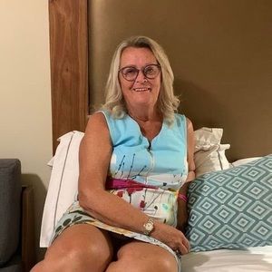 Meet your Posher, Diane